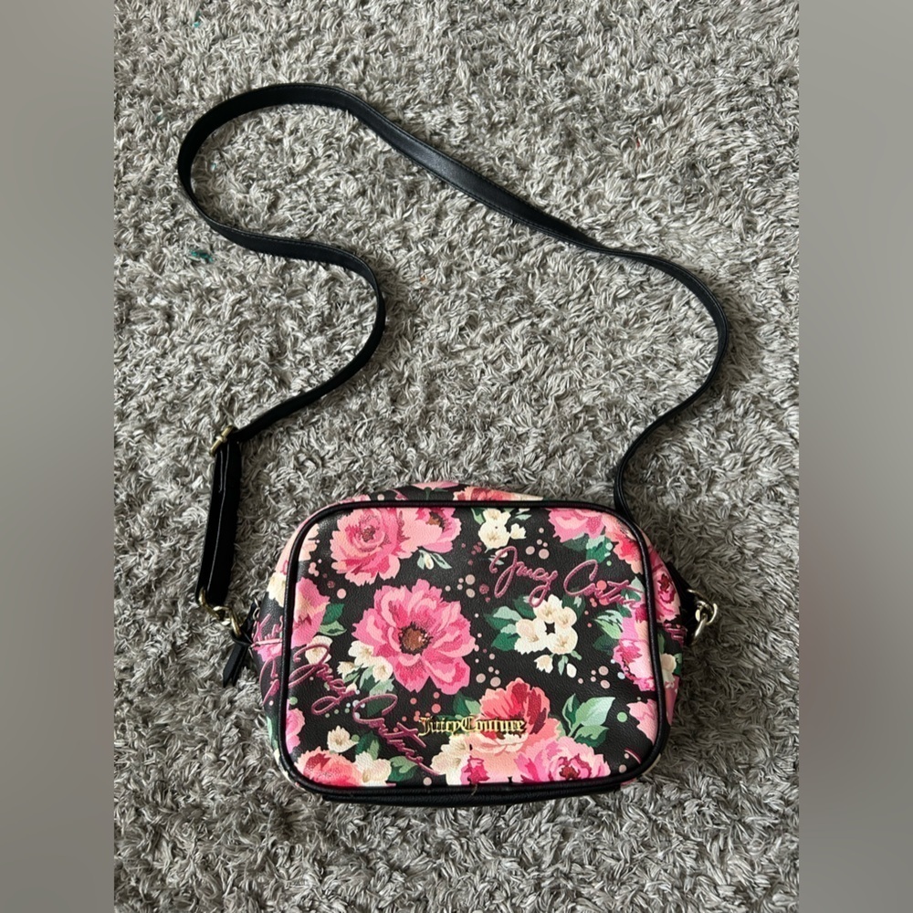 🌸 $10 SALE 🌸 Juicy couture Floral Crossbag Purse